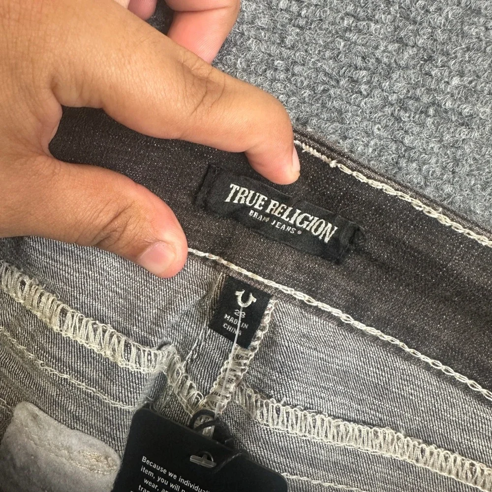 True Religion Baggy Denim Jort Mens 28 Black Cocoa Crumble Big T Flap NWT